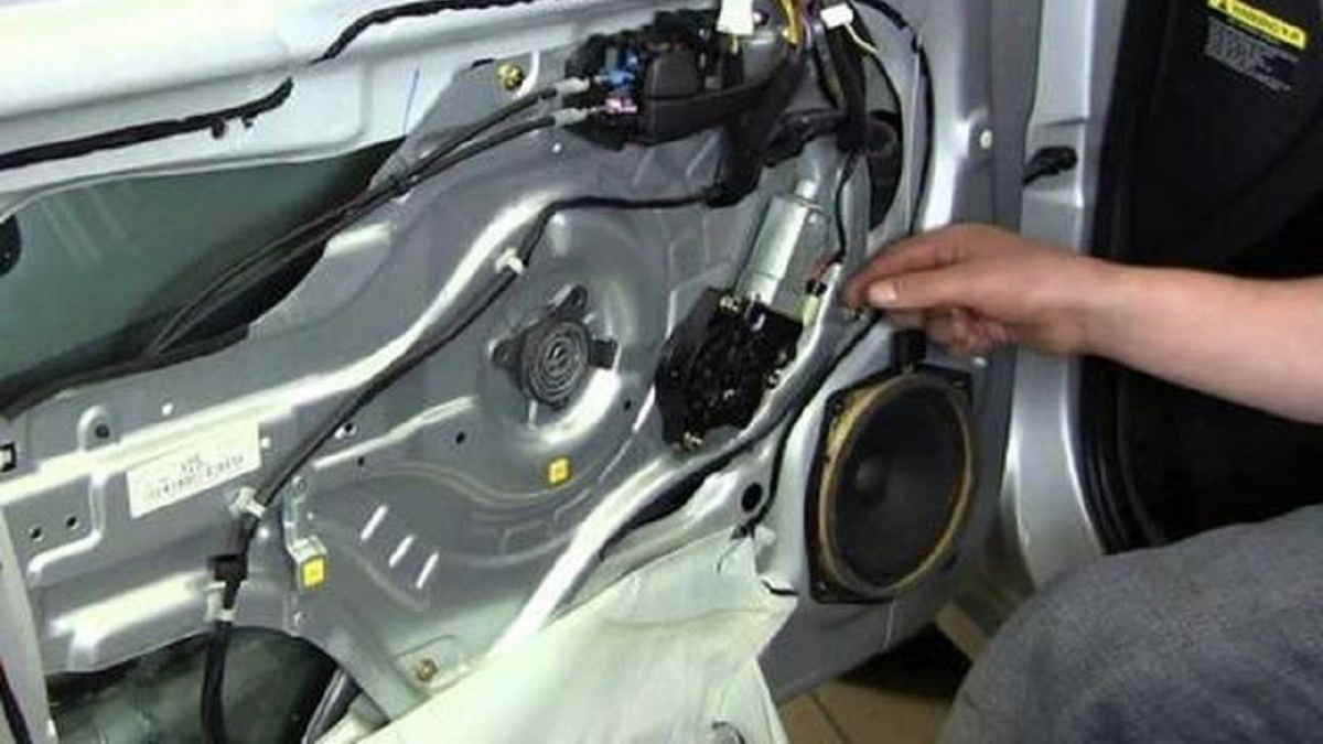 Subaru Forester Electric Window Motor