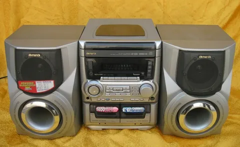 aiwa speakers with built in subwoofer